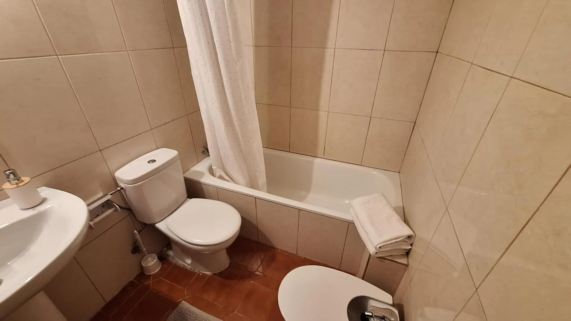 레스타르티트 Torre Vella 165 아파트