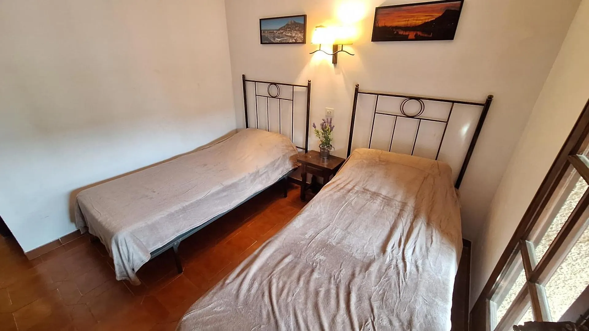 레스타르티트 Torre Vella 165 아파트