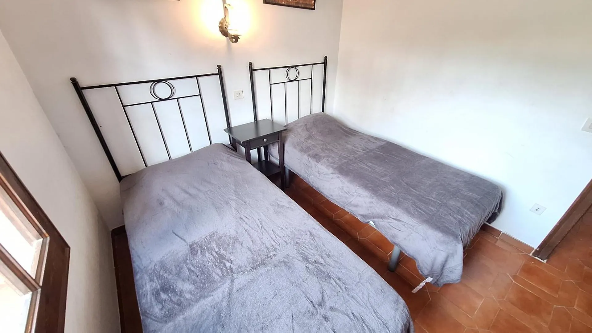 레스타르티트 Torre Vella 165 아파트